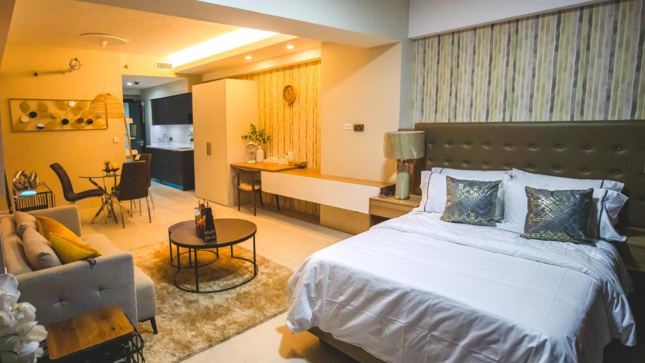 Aeon Suites Staycation Managed By Aria Hotel Davao Екстер'єр фото